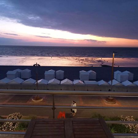 Face A La Mer By Corinne แม-เล-แบ็ง ภายนอก รูปภาพ